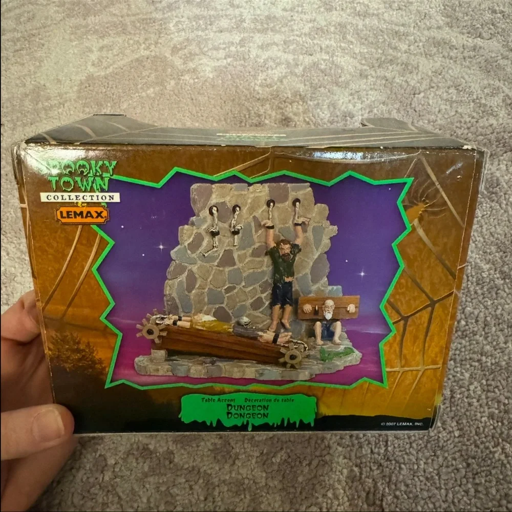 Lemax Spooky Town Halloween Dungeon Table Accent Original Box New RARE